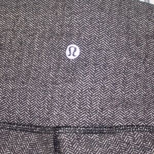 Cozy Lululemon Flurry Up Mid-Rise Fleece Lined Leggings